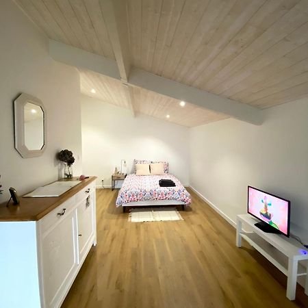 Chambre D'Hotes~Chateau Austerlitz Libourne Exteriör bild
