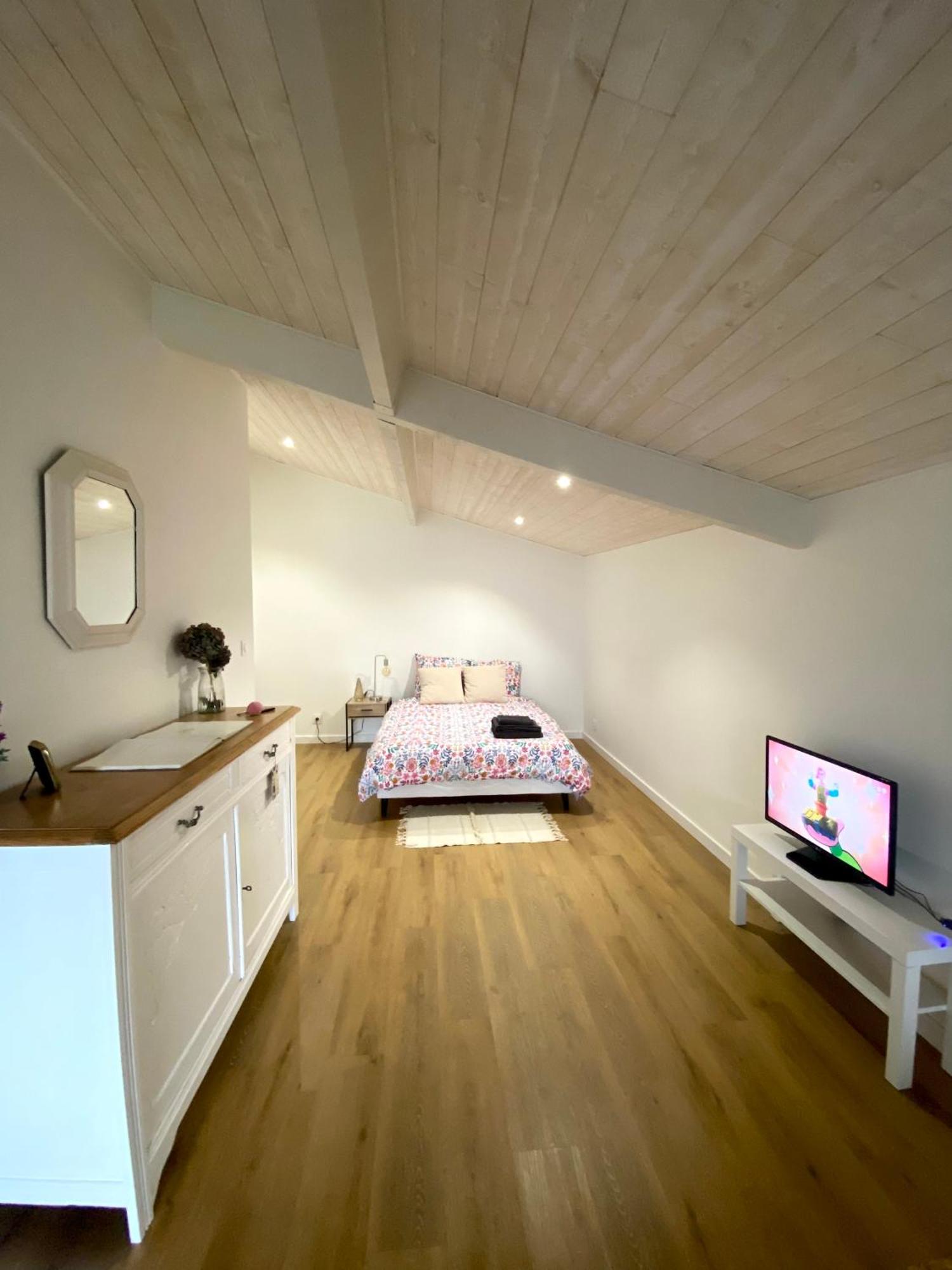Chambre D'Hotes~Chateau Austerlitz Libourne Exteriör bild